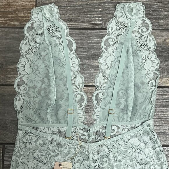 NWT Free People X HAH Comin in Haht Lace Bodysuit Medium Something Blue Bride - Picture 9 of 16